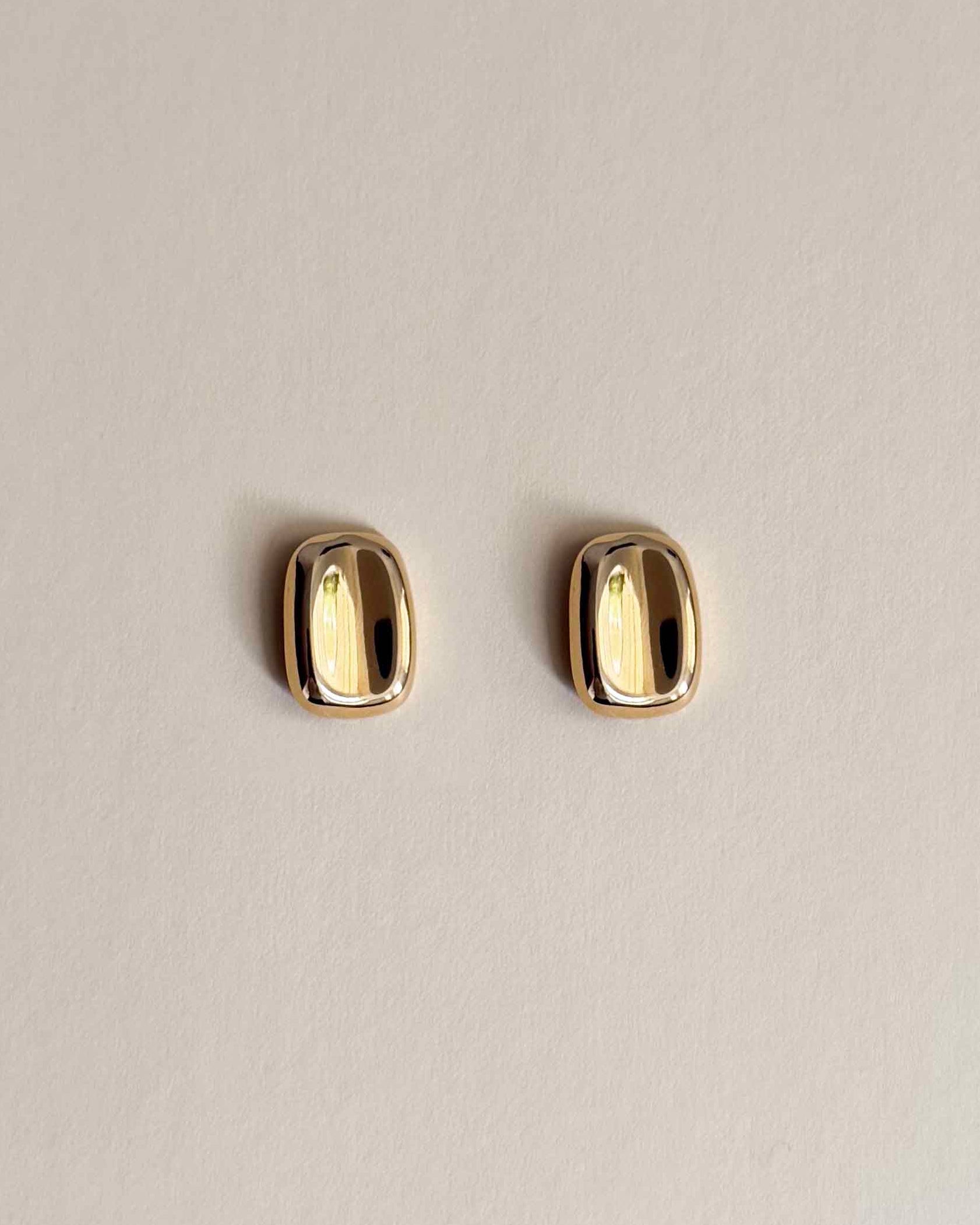 Organic Statement Stud Gold