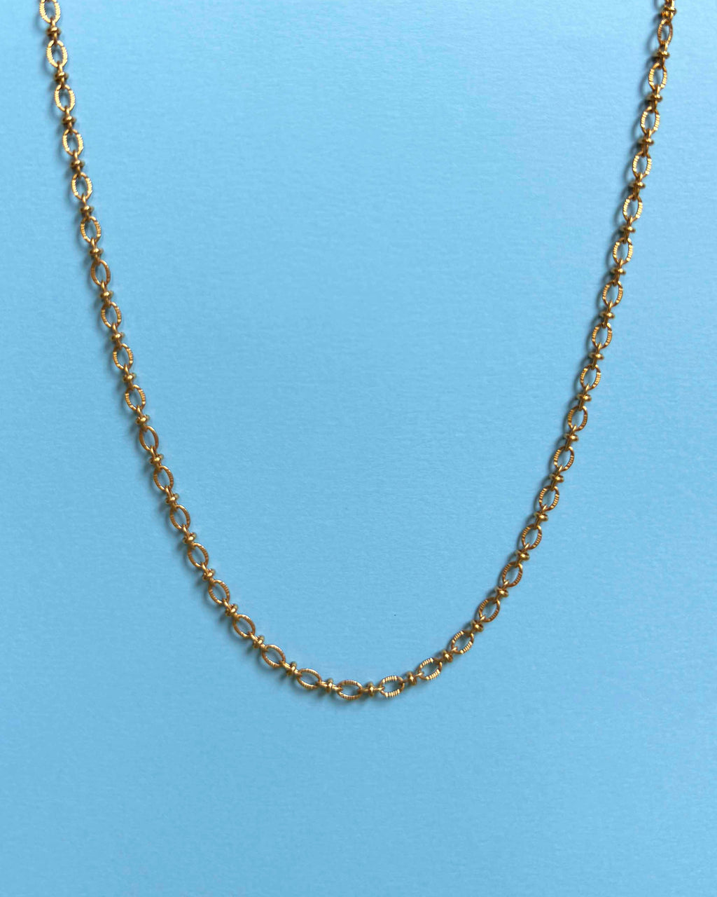 Textured Delicate Necklace