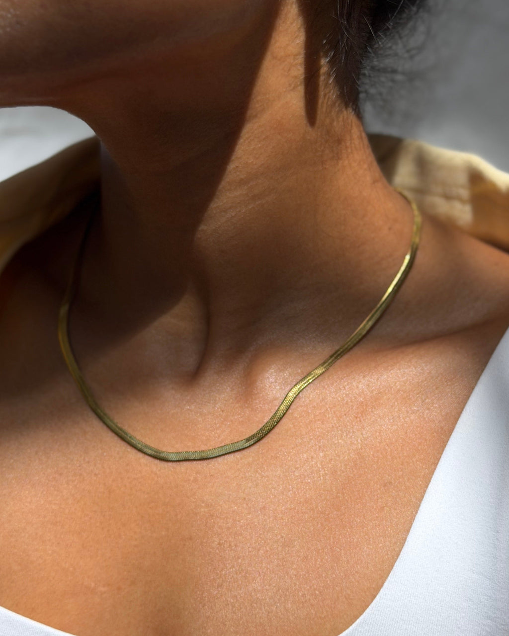 Everyday Herringbone Necklace Gold