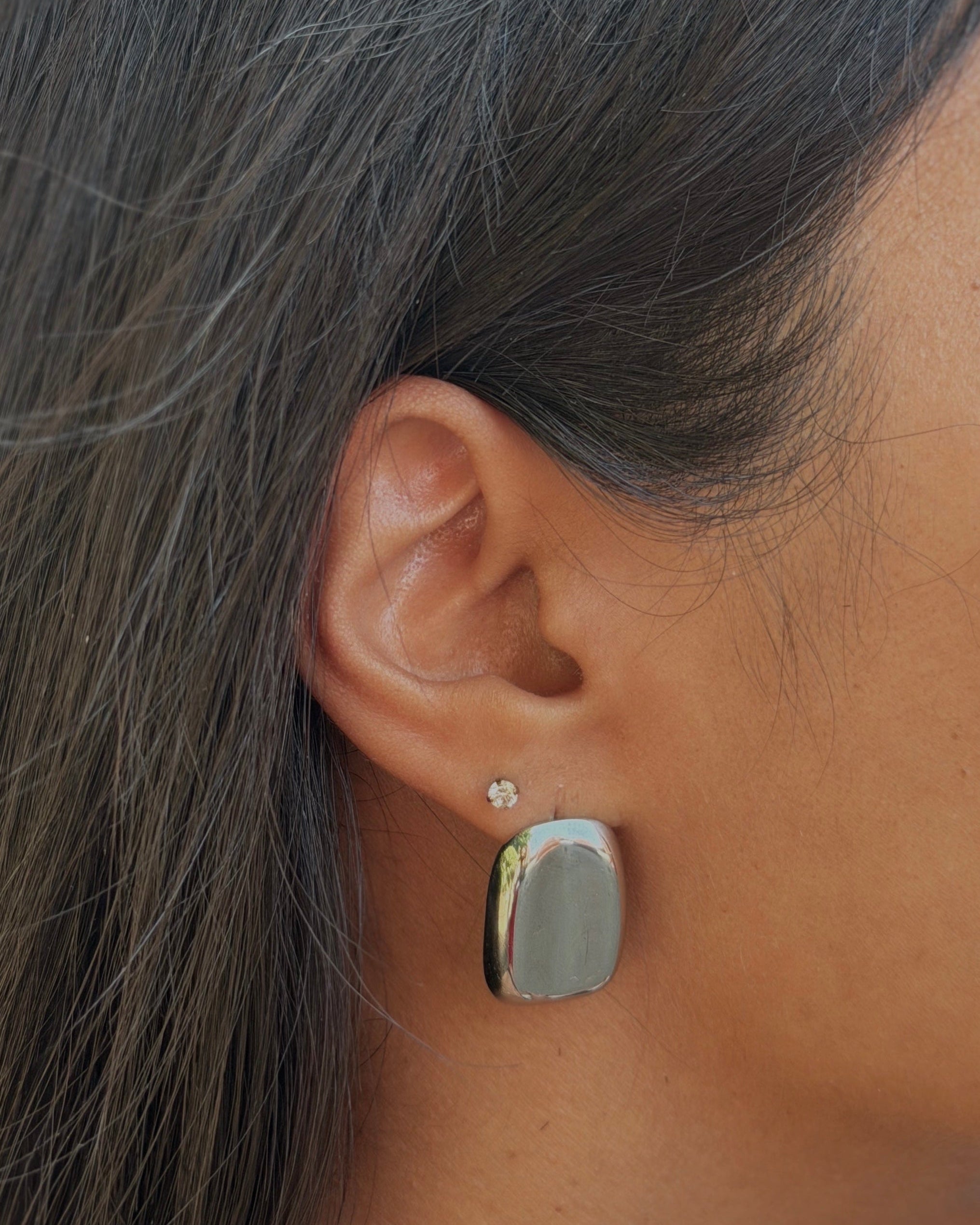 Organic Statement Stud